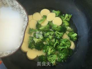 Braised Tofu with Broccoli recipe