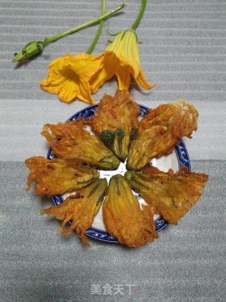 Fried Pumpkin Flowers recipe