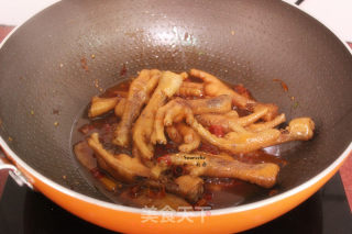 Spicy Marinated Chicken Feet recipe