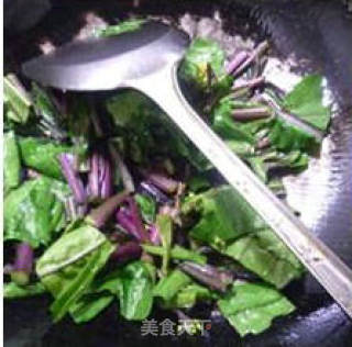 Stir-fried Beetroot with Fresh Mushrooms recipe