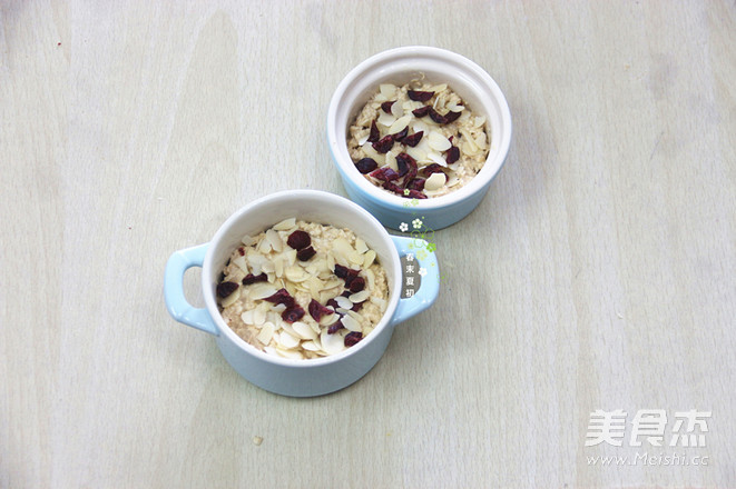 Cranberry Almond Baked Oats recipe