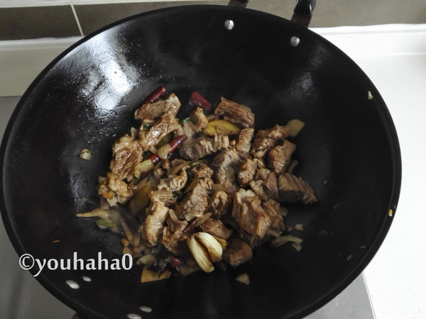 Tomato Beef Brisket Noodle recipe