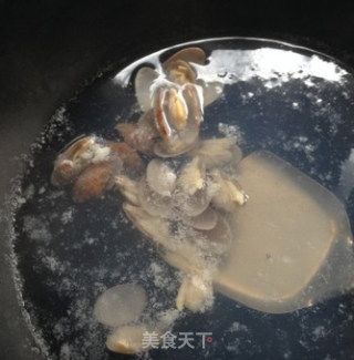 Steamed Egg with Clams recipe