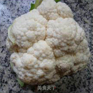 Stir-fried Cauliflower with Foie Gras in Rape recipe