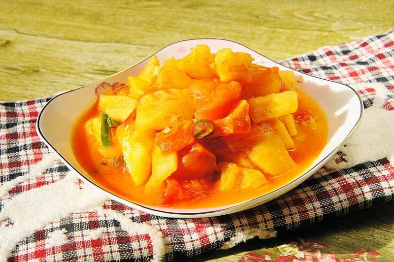 Stir-fried Tomatoes with Pineapple recipe