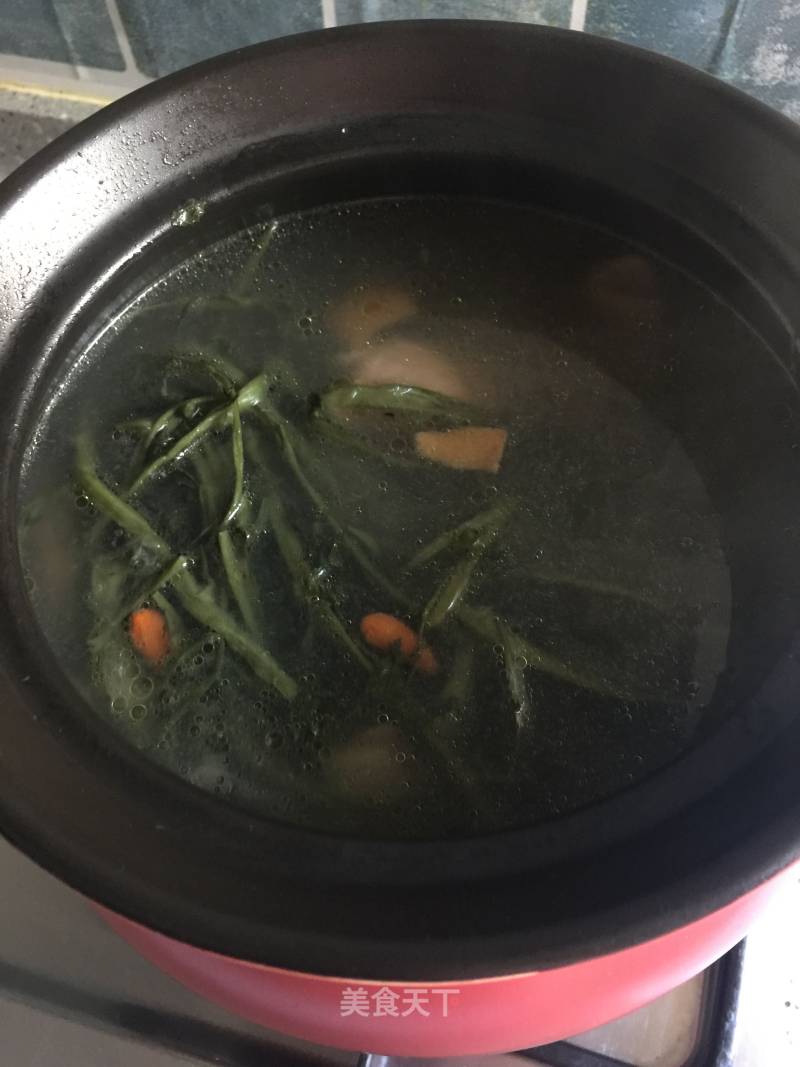 Nourishing Dryness and Nourishing Lungs, Watercress and Pork Bone Soup recipe