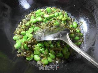 Stir-fried Leishan with Pickled Vegetable and Broad Beans recipe