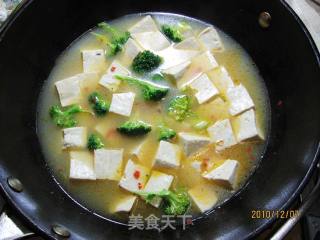 Chopped Pepper Golden Needle Tofu Soup recipe