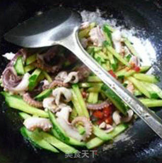 Cucumber Stir-fried Wangchao recipe