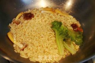 Cook Instant Noodles recipe