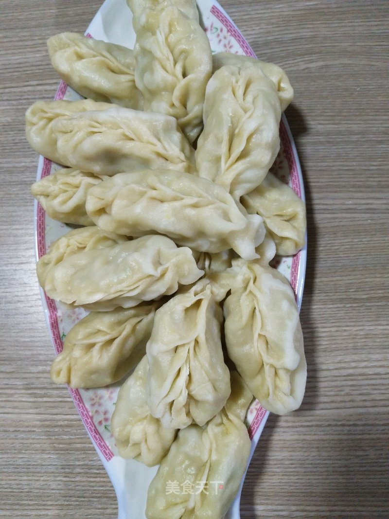 Steamed Dumplings with Horn Melon, Egg and Vermicelli recipe