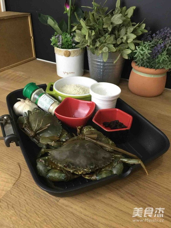 Fried Crab in Typhoon Shelter recipe