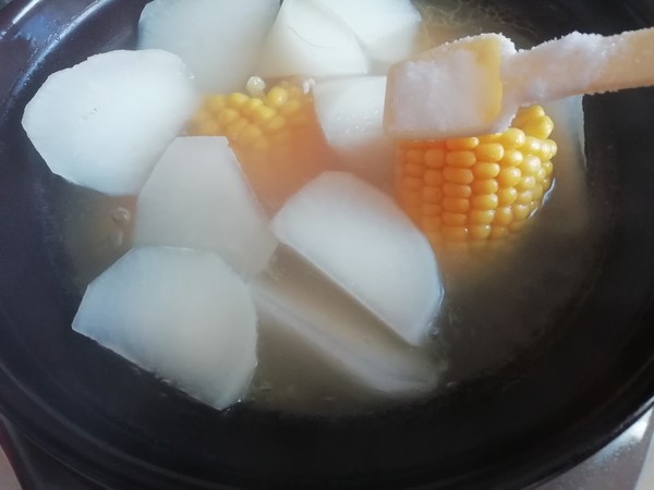 White Radish Corn Bone Soup recipe