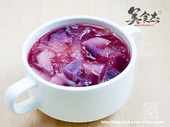 Purple Sweet Potato Golden Osmanthus White Fungus Snow Pear Soup recipe