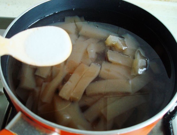 Fried Konjac with Leek recipe