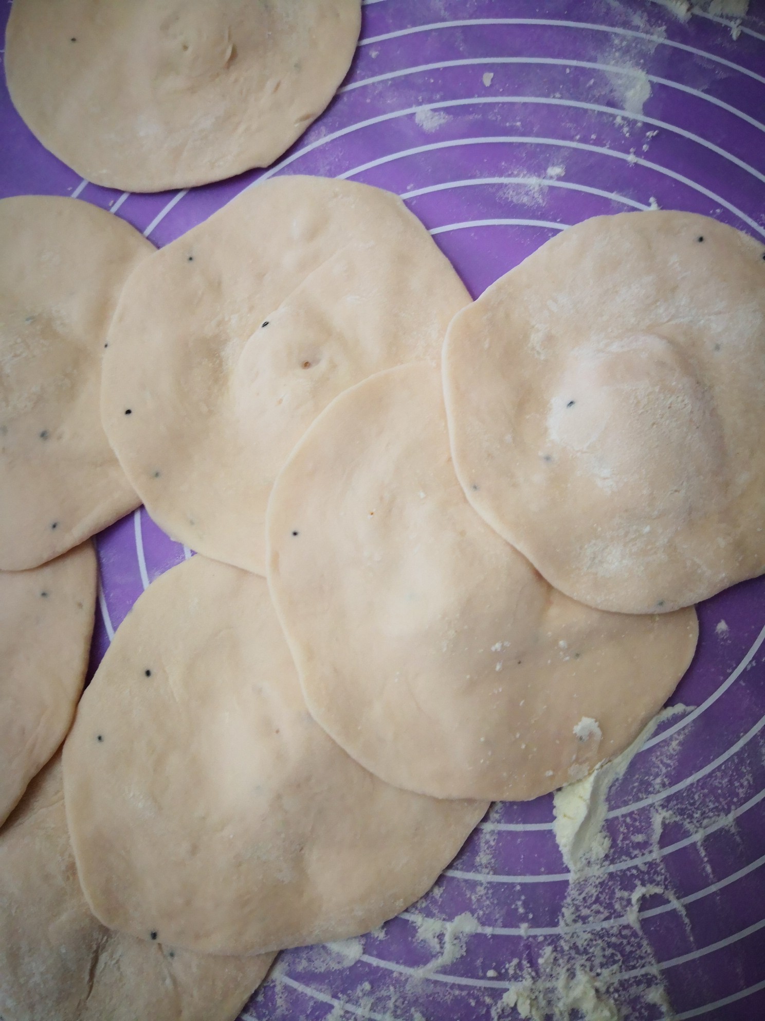 Leaves of Chrysanthemum Vulgare Buns recipe