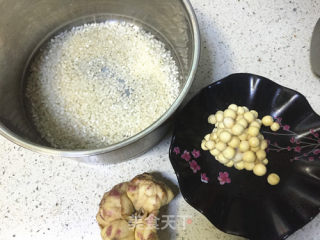 Chicken Head Rice Lily Porridge recipe