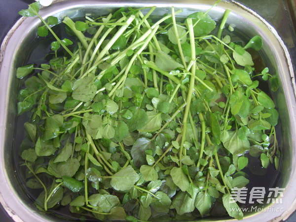 Pork Bone Pot Watercress recipe