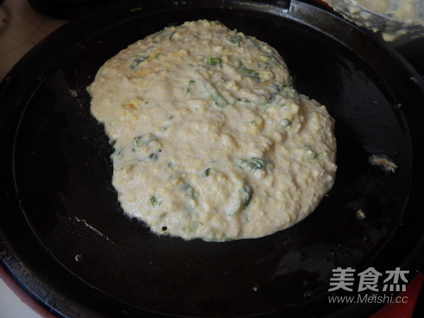 Lettuce and Egg Pancakes recipe