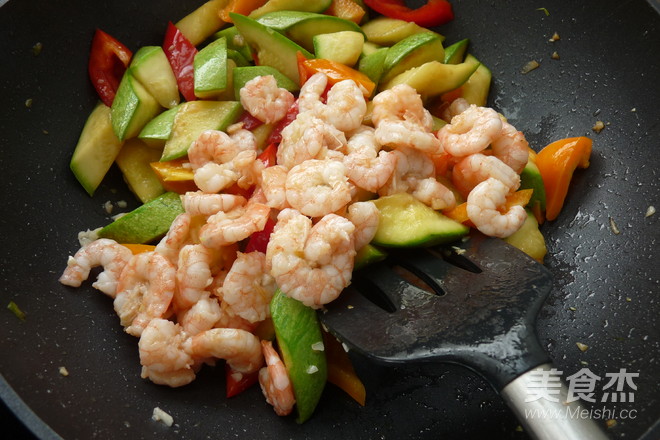 Fried Zucchini with Shrimp recipe