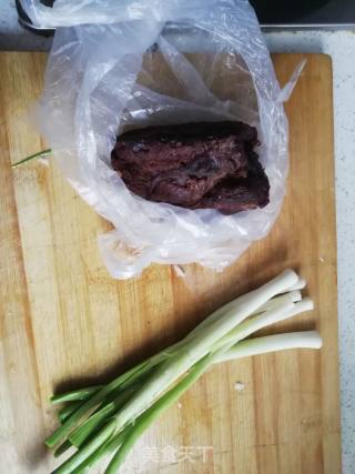 Stir-fried Beef with Garlic recipe