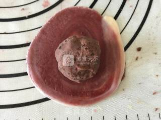 Red Yeast Bean Pastry recipe