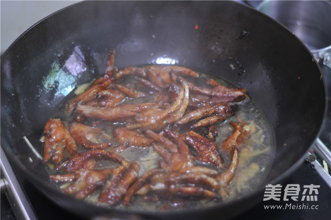 A Must-have for The Chinese New Year Banquet-tiger Skin Chicken Feet recipe