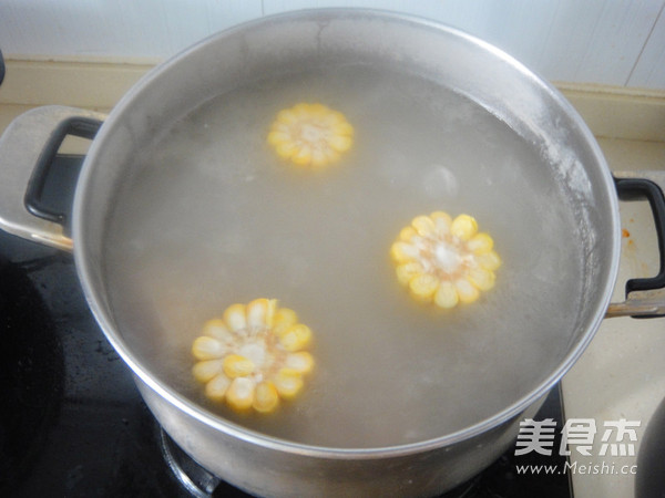 Yam Stewed Pork Bone Soup recipe