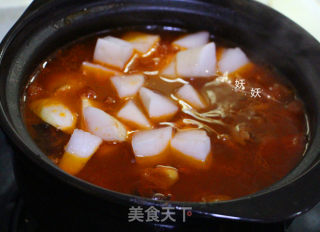 Stewed Beef Brisket with Tomato and Radish recipe