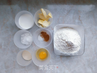 Cinnamon Twist Roll recipe