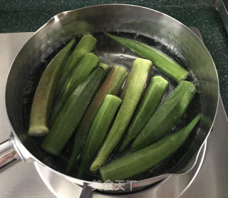 Okra with Garlic Chili Sauce recipe