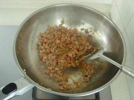 Noodles with Minced Pork and Capers recipe