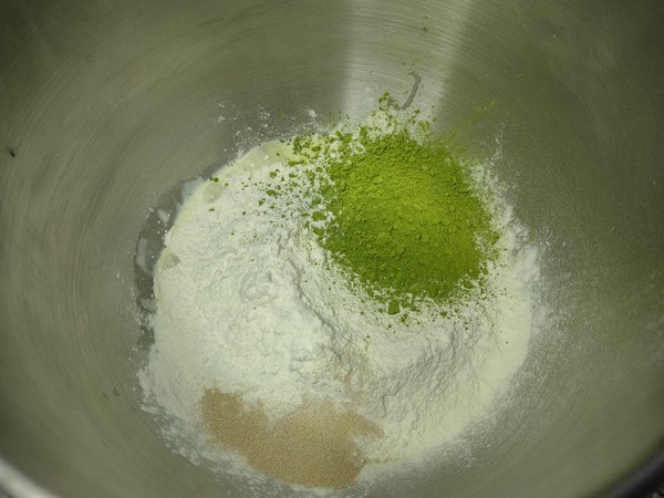 Condensed Milk Matcha Small Toast recipe