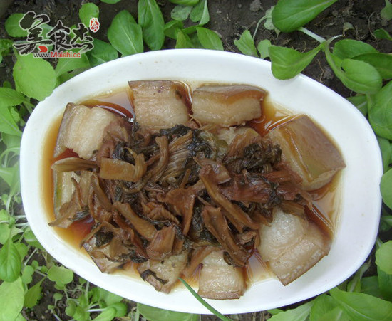 Pork with Dried Vegetables and Plum recipe