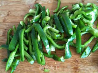 Stir-fried Shredded Pork with Green Pepper recipe