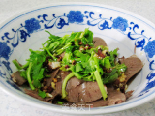 Spicy Appetizing Side Dishes with Wine ---- Spicy Pork Heart recipe