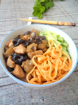 Carrot Noodles with Three Ding Sauce recipe