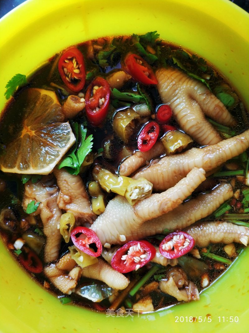 Net Red Lemon Chicken Feet recipe