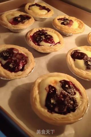 Blueberry Battered Egg Tart recipe