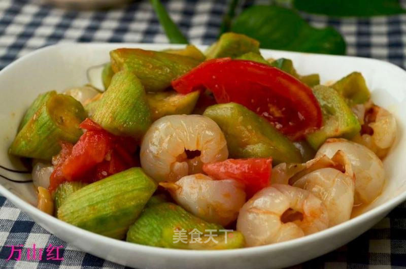 Stir-fried Lychee with Loofah recipe
