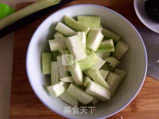 Loofah Preserved Egg Tofu Soup recipe