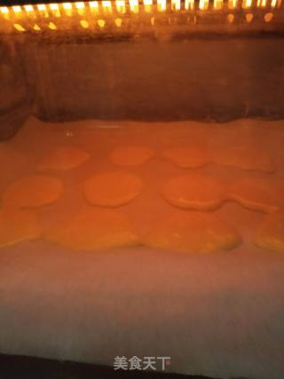 Egg Yolk Biscuits recipe
