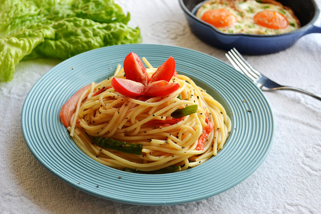Garlic Tomato Pasta recipe