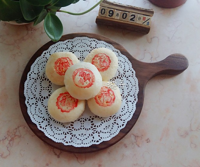 Su-style Meat Floss Moon Cakes recipe