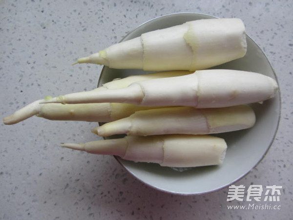 Boiled Bamboo Shoots and Dried Vegetables recipe