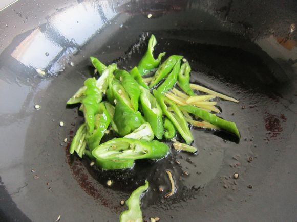 Stir-fried Shredded Pork with Orange Peel recipe