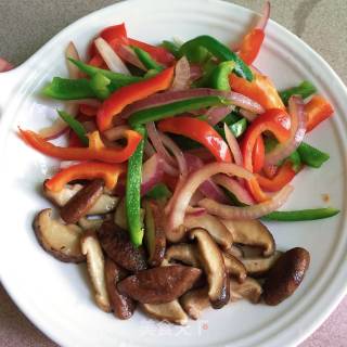 Beef and Mushroom Pizza recipe