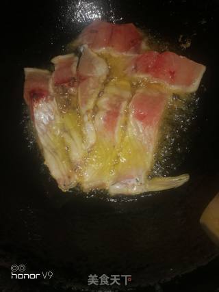 Stir-fried Fish with Celery recipe