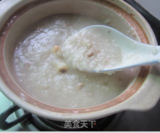 Fresh Lotus Seed Pork Porridge recipe