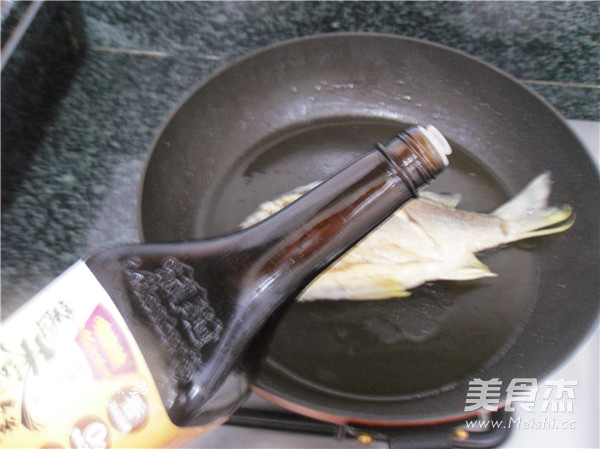 Pan-fried White Aunty Fish recipe